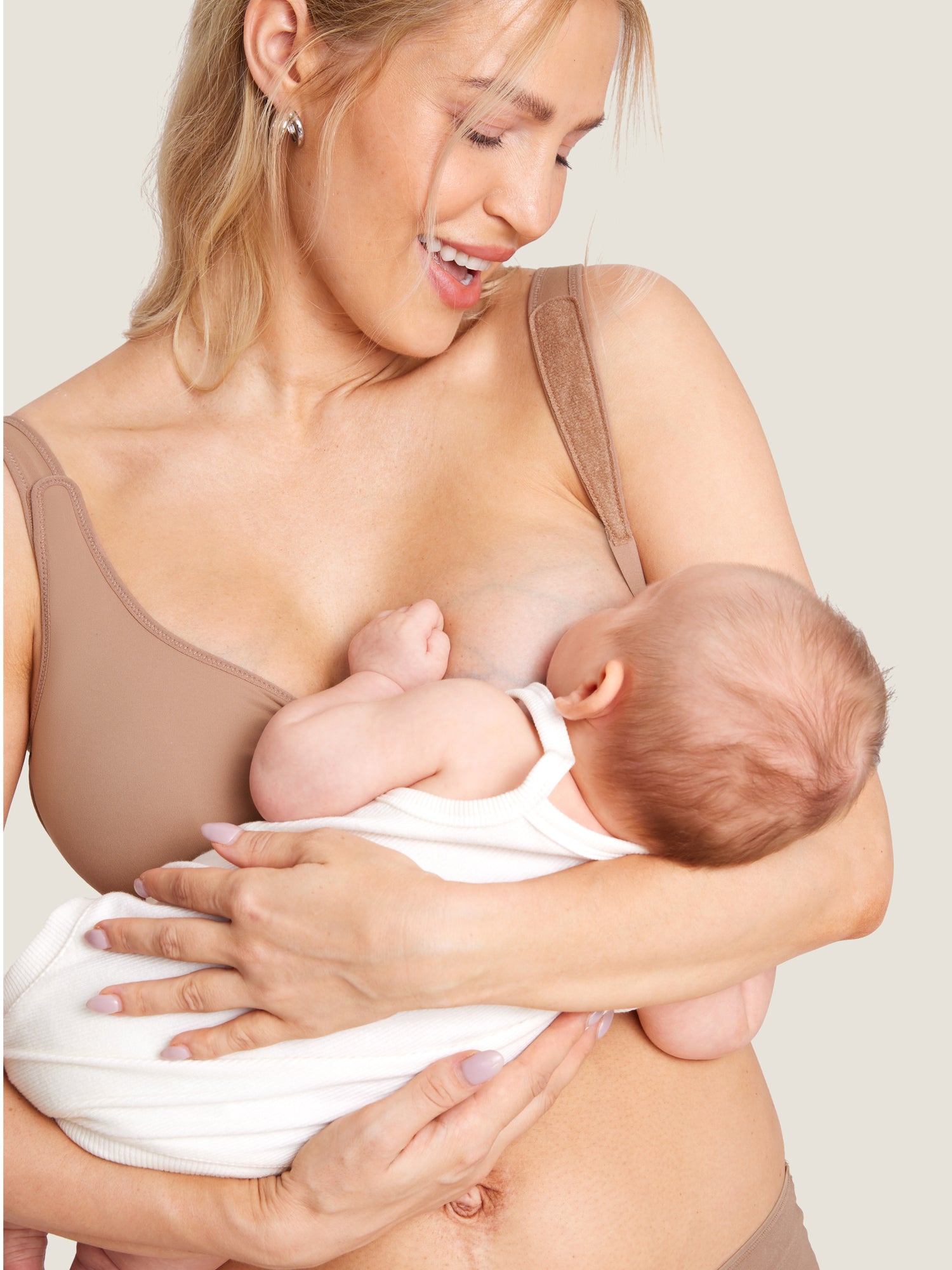 Natrelax® Velcro All-in-One Nursing & Pumping Bra Gravel Beige