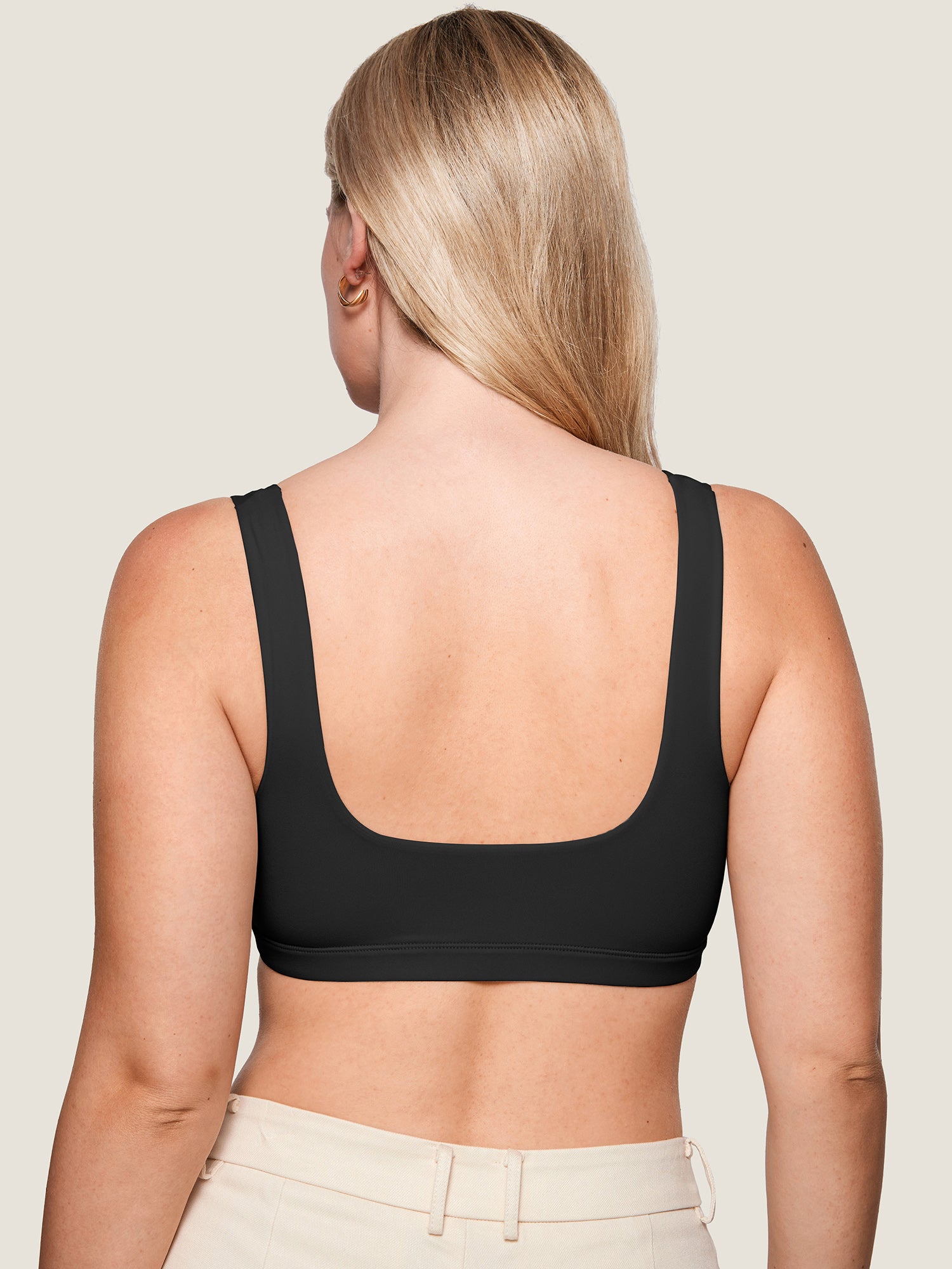 Inbarely® Soft Seamless Everyday Bralette Black