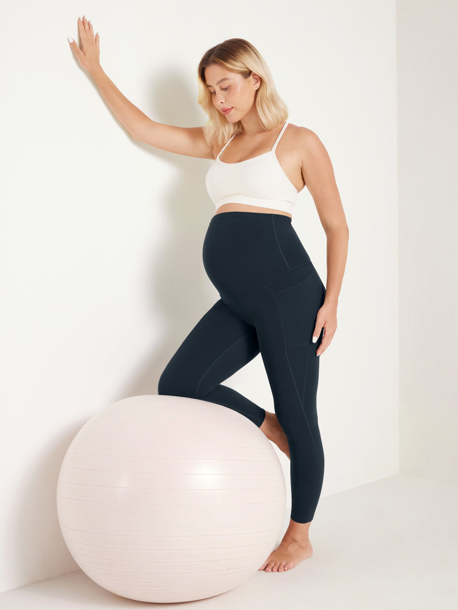 Natrelax® Maternity Leggings 25" - With Pockets True Navy